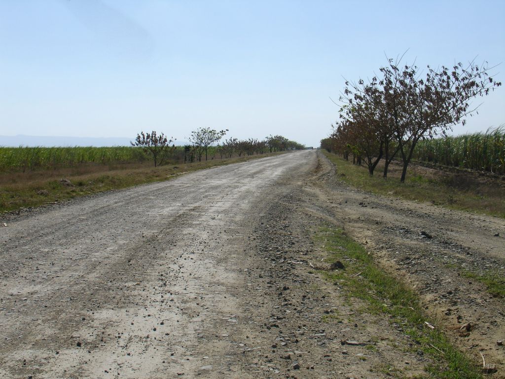 Zwischendurch war der Asphalt einige Kilometer unterbrochen.