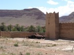 Berberzelt vor Kasbah