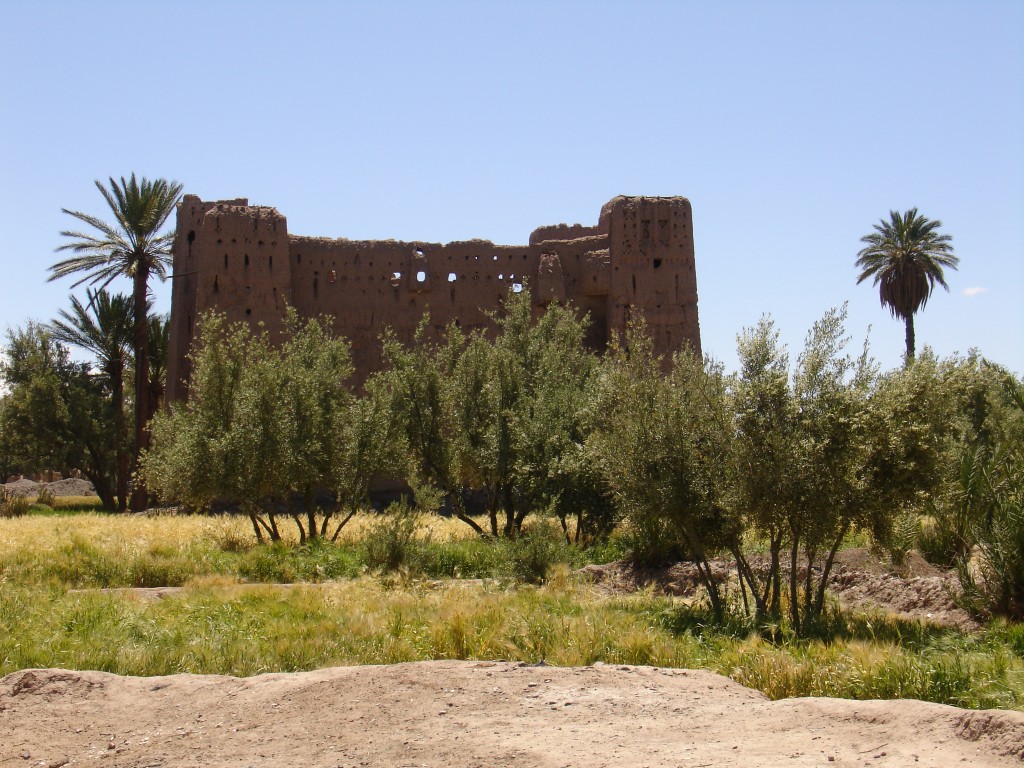 Und wenige Minuten später stand schon wieder eine Kasbah.