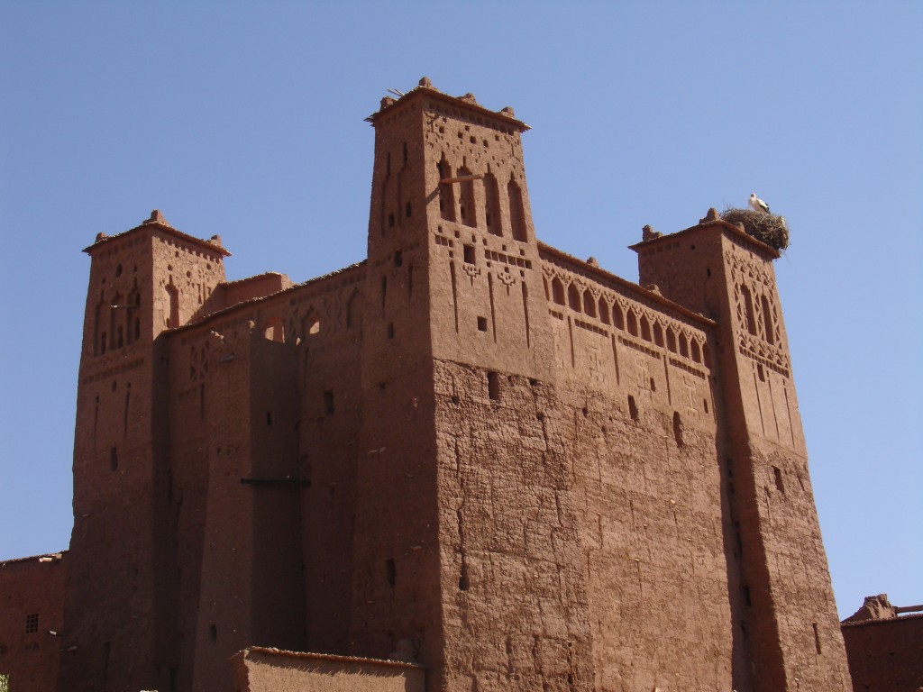 Im unteren Bereich der Festung steht diese Kasbah.